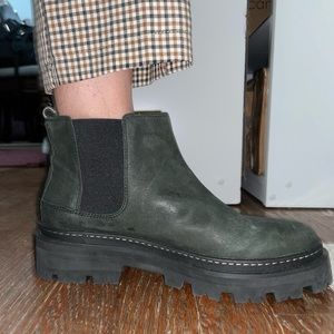 Madewell Black Paulette Chelsea Boot